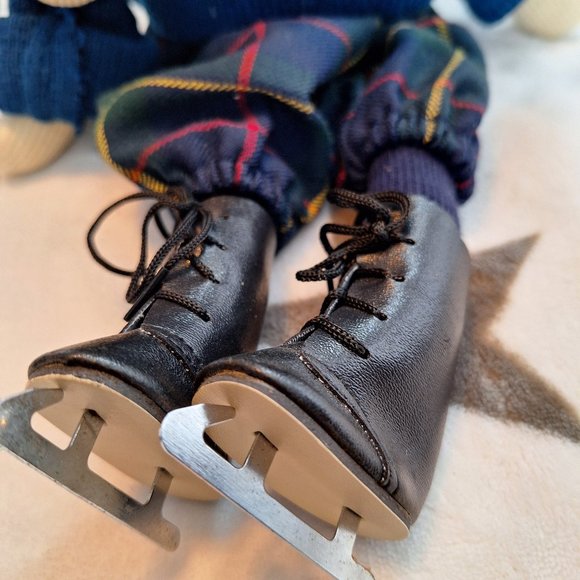 Unique Expressions Originals Bunny Rabbit Soft Doll‎ Wearing Ice Skates - Picture 6 of 7